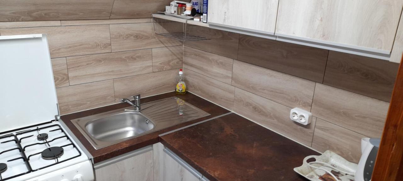 Keri Apartman Mosonmagyaróvár المظهر الخارجي الصورة