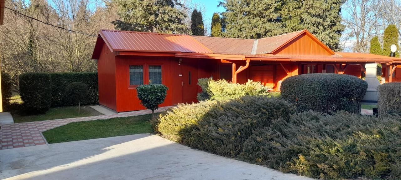 Keri Apartman Mosonmagyaróvár المظهر الخارجي الصورة