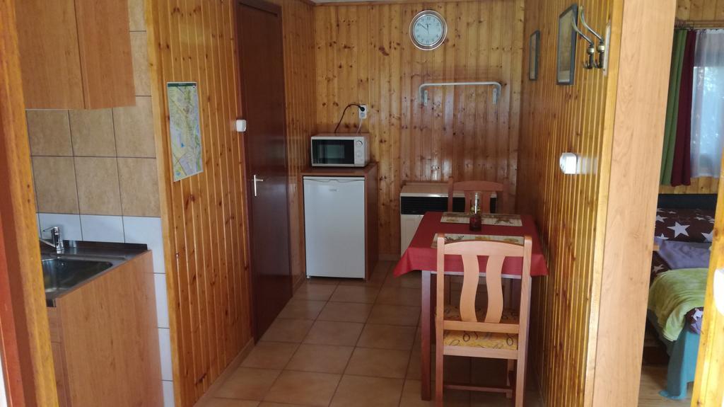 Keri Apartman Mosonmagyaróvár المظهر الخارجي الصورة
