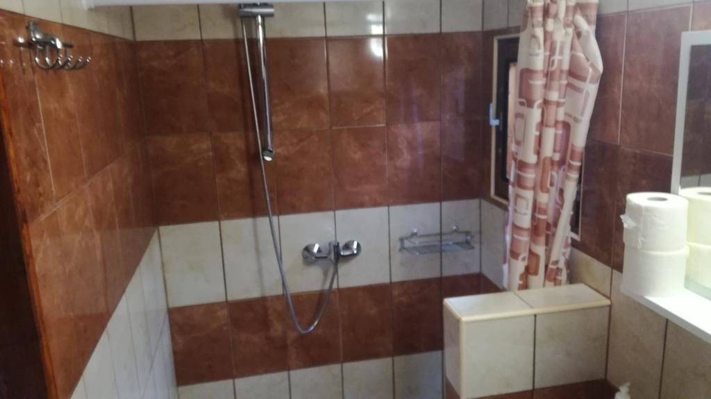 Keri Apartman Mosonmagyaróvár المظهر الخارجي الصورة