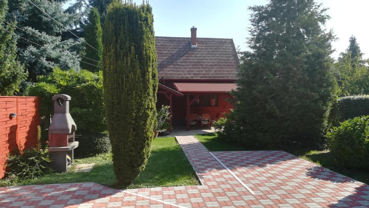 Keri Apartman Mosonmagyaróvár المظهر الخارجي الصورة
